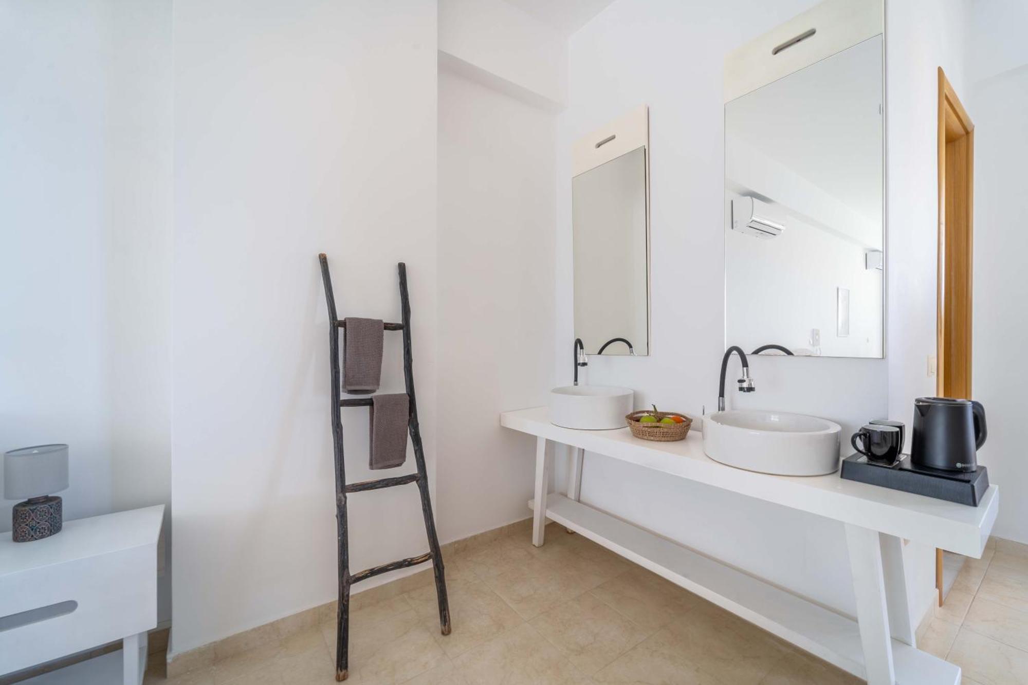 Alpha Urban Suites Rhodes City 外观 照片