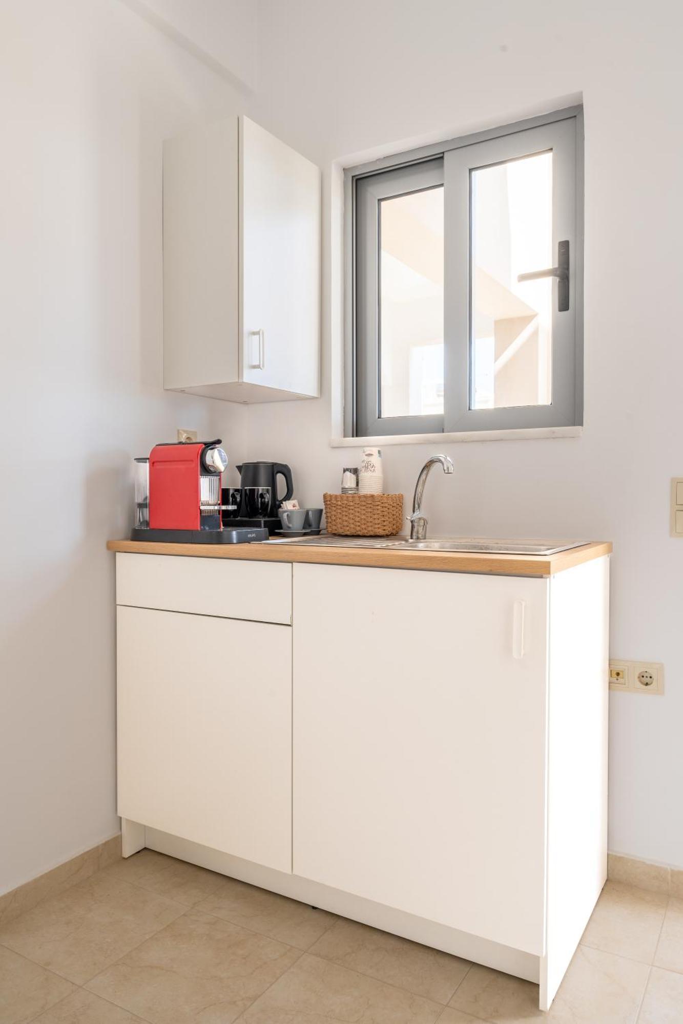 Alpha Urban Suites Rhodes City 外观 照片